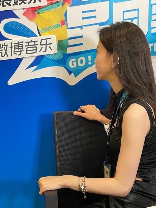 这世界上,真的有质量超高的小姐姐资源,但速度一定要快。+