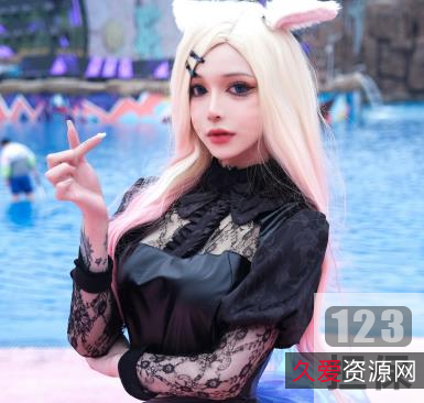 14V:网红TS酱酱原某推蓓蓓酱收藏合集,557M,黑丝白丝渔网小香肠前列腺等性感服装,梦中宝藏,你一定会有惊喜的!