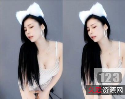 斗鱼绅士级别：萌七、小a懿、考拉、朴雨彬、不知火，肤白大长腿浮力狂欢！