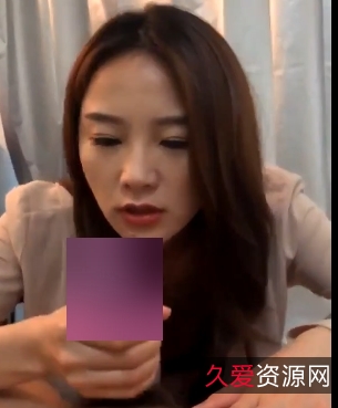 《特莱沙lyainevan网红女神：完美的技术与火爆的魅力》