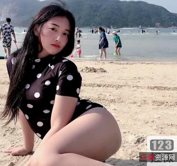 韩书妍清纯微胖定制视频作品集：烹饪硬菜、唱歌跳舞、微笑心动