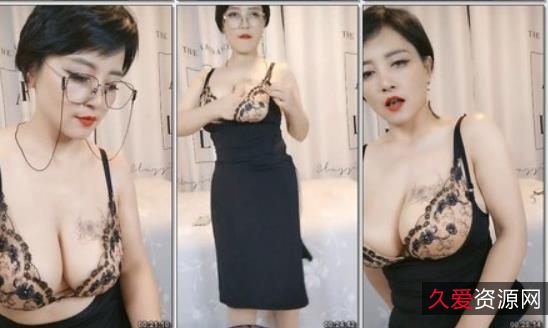 虎牙人气稀缺资源精选资深老魔女【精选成熟女人】爆R美魔女(小海媚)最新散播作品【1V-745m】