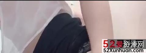 夏花：美少女颜值担当、御姐范、穿搭技巧、OL秘书服装视频资源