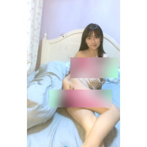 斗鱼热门美女主播星luck：独特瓜子脸、经典美人脸、大眼睛、完美身材，精彩视频，热血情歌，活力无限！