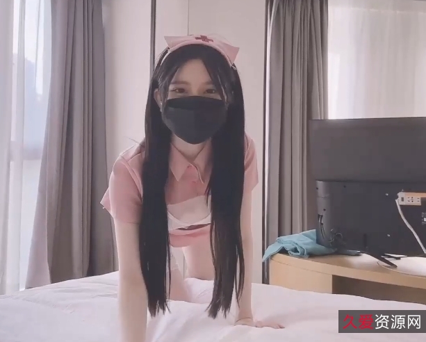 精选新晋校花：菠萝酱呀，曼妙身材，鲜嫩某处，互动治疗师