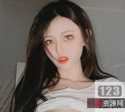 精选妹子LUCKYYCXYHLXY:颜值爆表、蜜臀小嘴,63V844M精选烧包