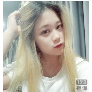 女神希妹双足美足私拍超短裙剧情写真作品，让你留恋的大长腿！