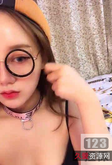 百变小魔仙颜值爆表的快手仙女，24套视频私拍合集，实现经济自由的秘诀！