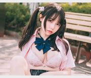 网红六味帝皇酱12套4G原创COS服装棒身材微肉妹子水原千鹤现改名推特活跃Coser佼佼者