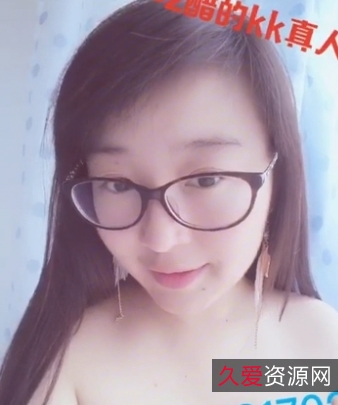 KK网红带来诱惑力十足的视频和图片，美轮美奂