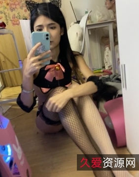 妹子的192V-2.5G狗头萝莉视频合集:青春活力无限,搞笑片段,时尚潮流资讯