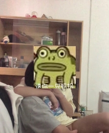 疯狂暴抠！双女畸形恋攻守！假JJ激吻，打粑粑吃瓜，2.1G自拍3V百度盘