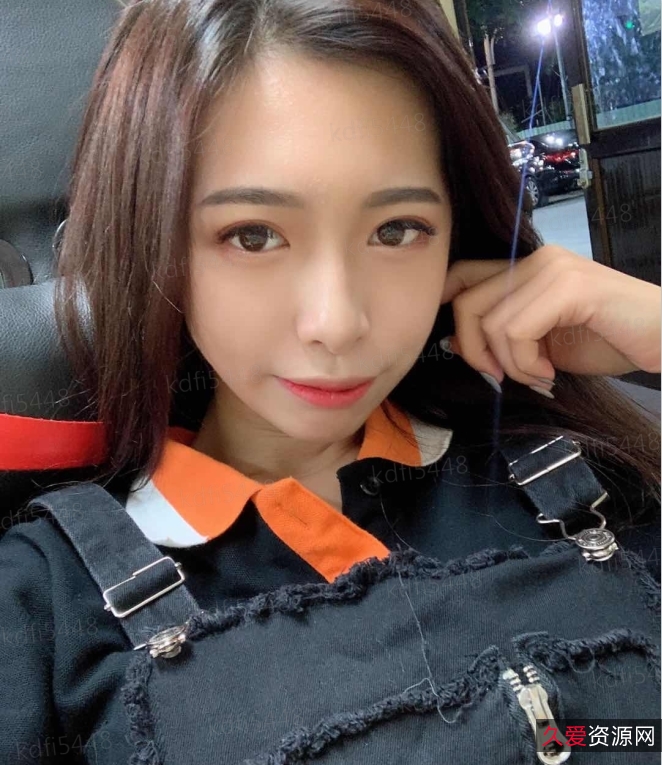 曝光！小女友私密视频！619M！百度盘免费下载