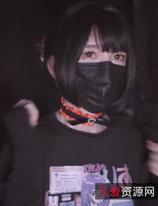 10月新片T恤和jk裙