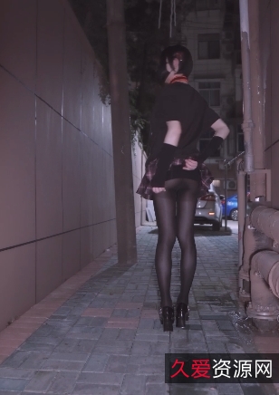 10月新片T恤和jk裙