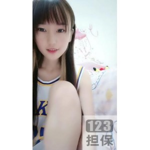 《快手人气主播吃货旺财私拍大合集》