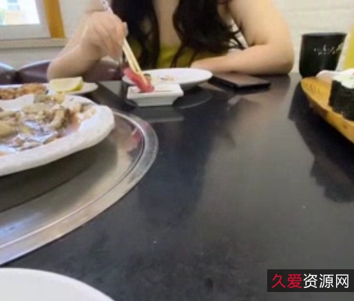 傲慢先生与丰韵妻子的情调奇遇