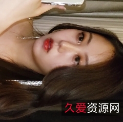 玲玲超短连衣裙高跟美腿视频