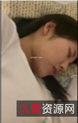 高颜质留学生回国后被C[25V-1.7G]