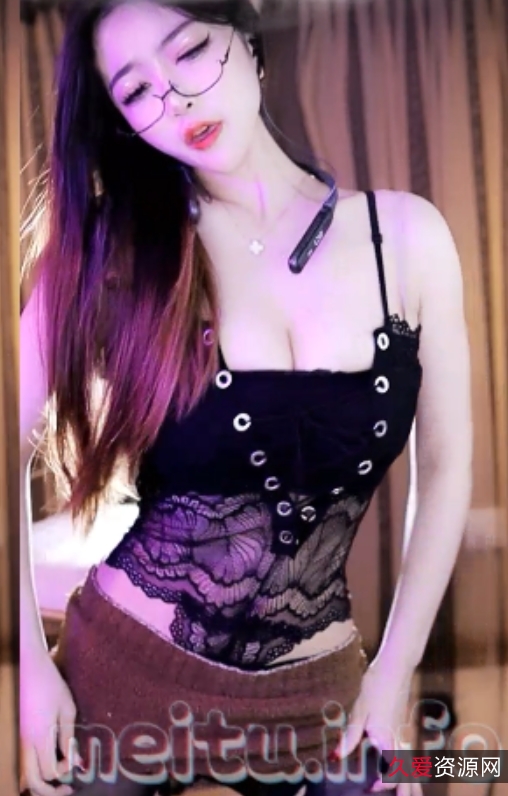 小燃燃粉丝群定制福利：大摆锤+大威天龙+摩托摇[视频分享]