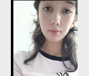 爆火CB作者自拍44分钟清纯小姐姐身材火辣奶森林