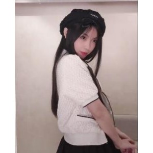 兔牙蛇蛇资源：可爱动人女神小视频下载