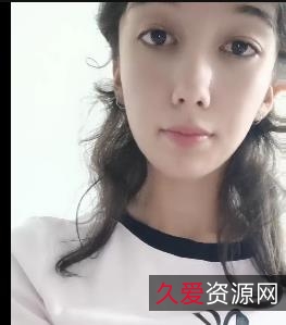 《CB厂妹宿舍资源》44分钟自拍视频，清纯小姐姐身材惊艳，食欲大开