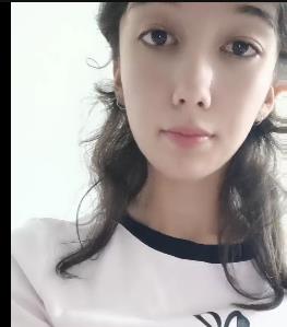 《CB厂妹宿舍资源》44分钟自拍视频，清纯小姐姐身材惊艳，食欲大开