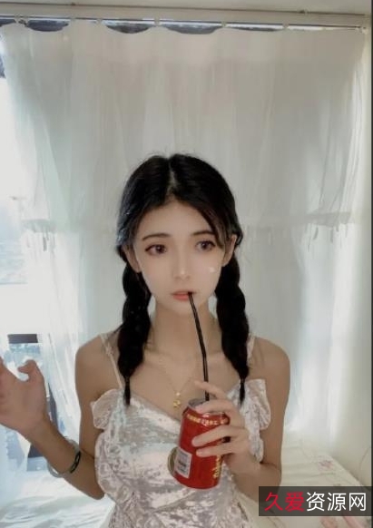 斗鱼新人王纯美女神性感视频合集1.6G,精选节目不容错过