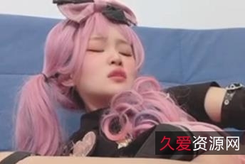 稀缺网红美女喷泉合集，身材精选大神自剪