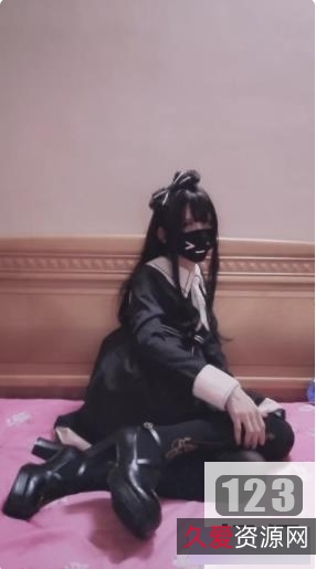 Sola酱的9部微博粉丝网红作品