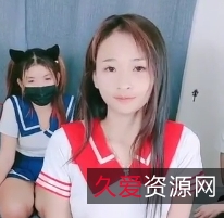 泰国直播4女1男1人妖3女pochu之夜1v708M