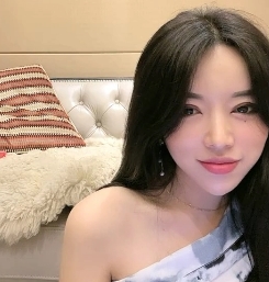 大罩杯美腿主播艺术小雅10.2G百度云