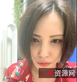 女同性恋舌吻吃奶棒子互动
