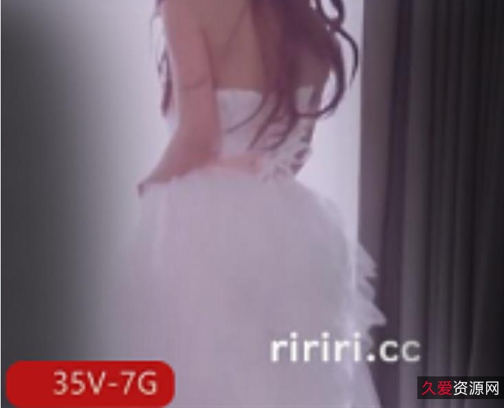 台湾妹子Candybaby糖宝圣诞完整版合集,视频资源7G,swag风格众多粉丝