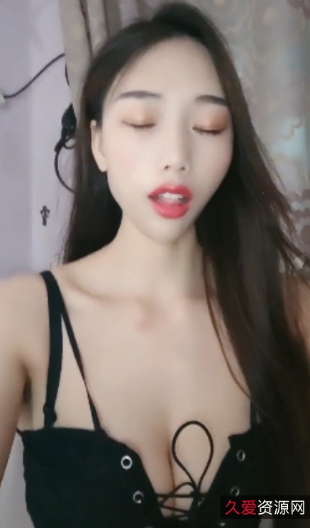 钟晚长腿御姐3天收费房道具放飞自我表演13.24g百度云视频