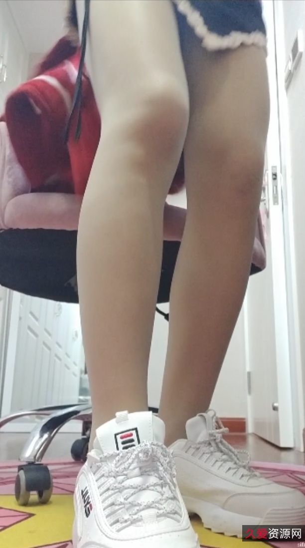 丝足倩倩女王私人订制剧情视频3.66G+5p+6v长期有效，失效不补