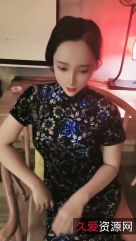 你沉醉在她的福利直播中，快来邀约大佬粉丝一起感受奢华生活吧！