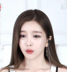独家韩国大罩杯女主播berry0314大罩杯合集，42G视频全收录！