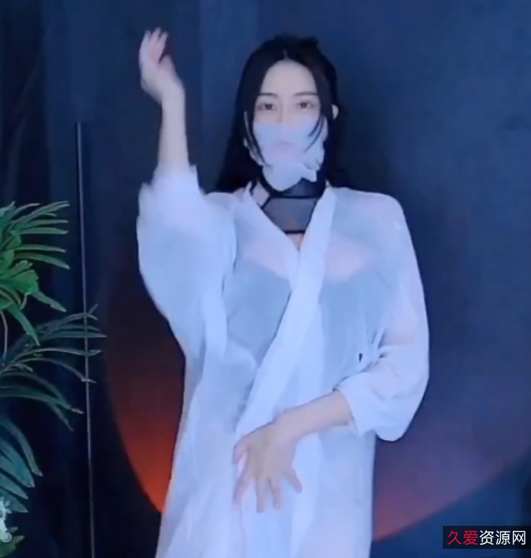 CC白妖妖:有尺度的合集,273个视频,44G,百度盘