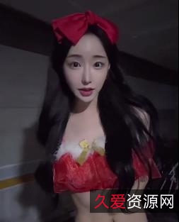 TS女神lalalin010自拍视频，颜值竿娆时长10分钟，1V900M，用嘴画面少，仍备受关注