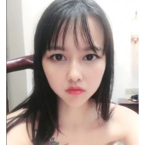 [禁忌之作]00后优质妹子学妹四人游多人运动无屏障随意运动某处[2v+1.79G][百度盘]