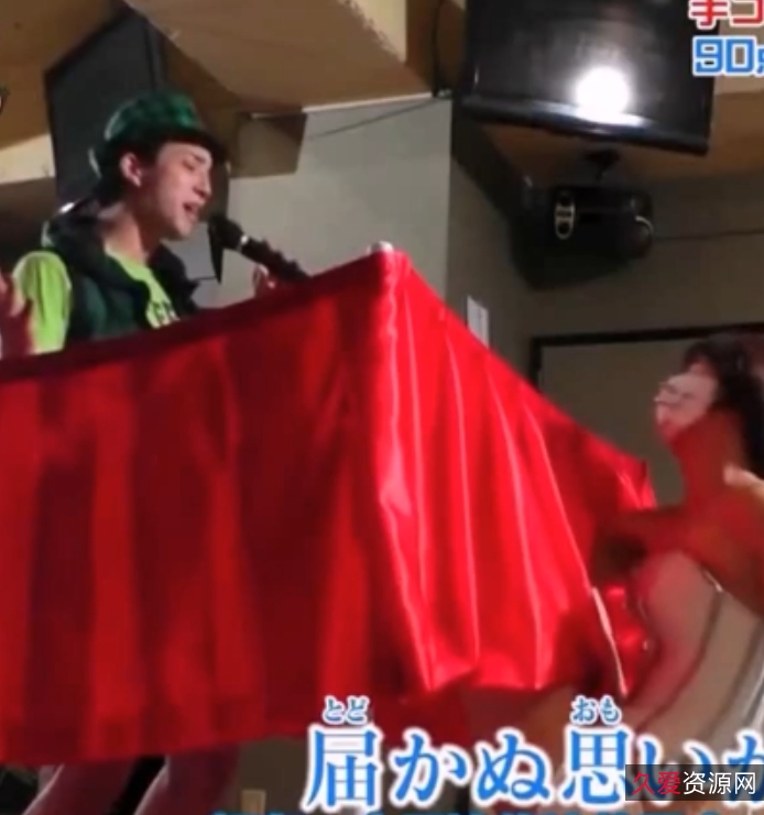 卡拉OK玩铁大赛：女艺人玩铁手法惊艳，高分赢百万日奖金！