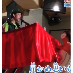 卡拉OK玩铁大赛：女艺人玩铁手法惊艳，高分赢百万日奖金！