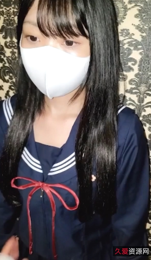 FC2学生服装白袜可耐妹子视频1v+2.1G，手口足步兵图，捧场回复炸了