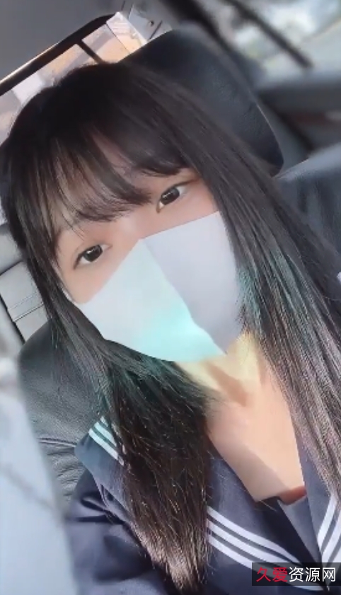 FC2学生服装白袜可耐妹子视频1v+2.1G，手口足步兵图，捧场回复炸了