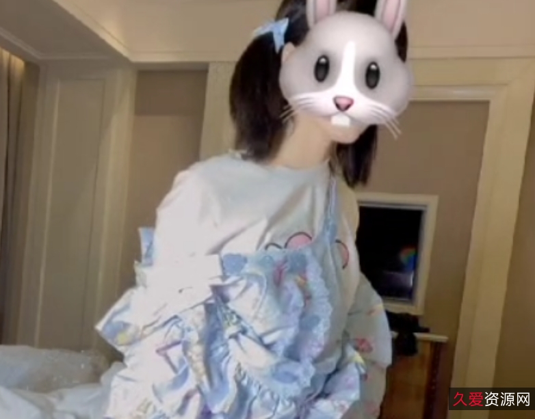 退圈前优质妹子wink自行打包，白丝双马尾嫩妹深处福利姬，492M精品视频