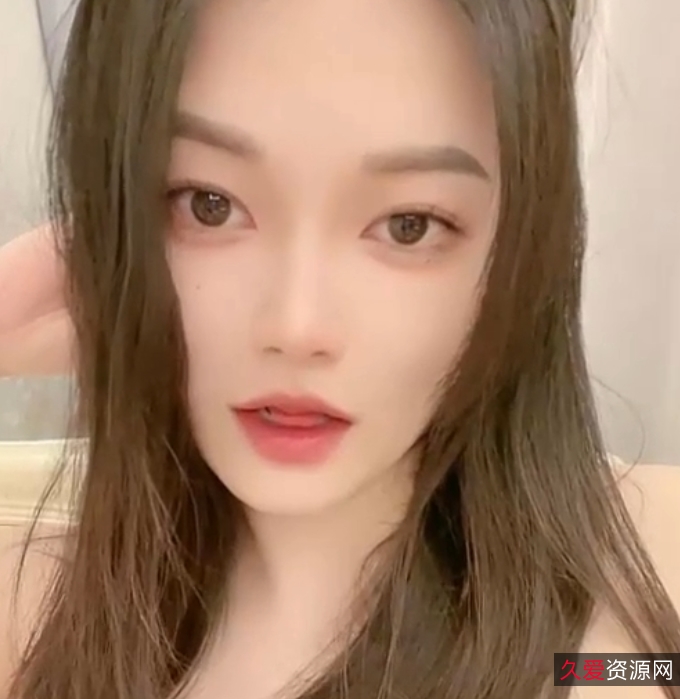 杭州白白福利：4.34g合集，108个视频，收藏狂欢