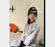 CD系列~小薰户外人前W妖妖互玩TS大片，公园商场洗手间阿姨全都有