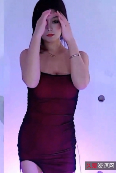 网易Cc若兮直播疯狂展示：漏内透视抖球裤裤抹油，视频13.7GB共156个，精彩十足！